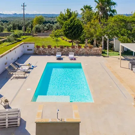 Marzoni Con Piscina Privata By Hdsalento Villa
